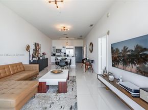 888 Biscayne Blvd 1210, Miami FL 33132