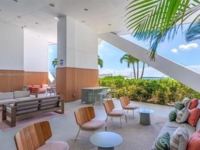 888 Biscayne Blvd 1210, Miami FL 33132