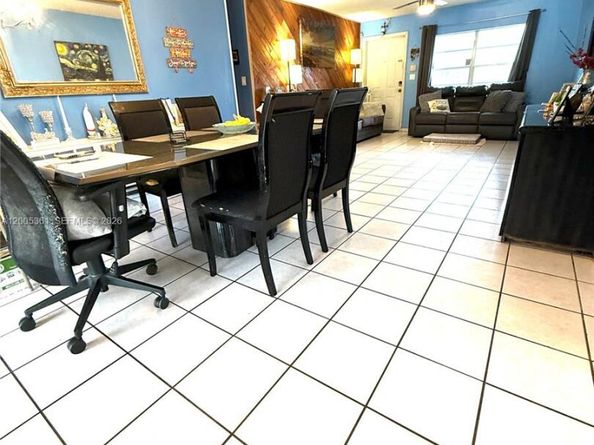 1020 SW 81st Ter, North Lauderdale FL 33068