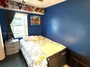 1020 SW 81st Ter, North Lauderdale FL 33068