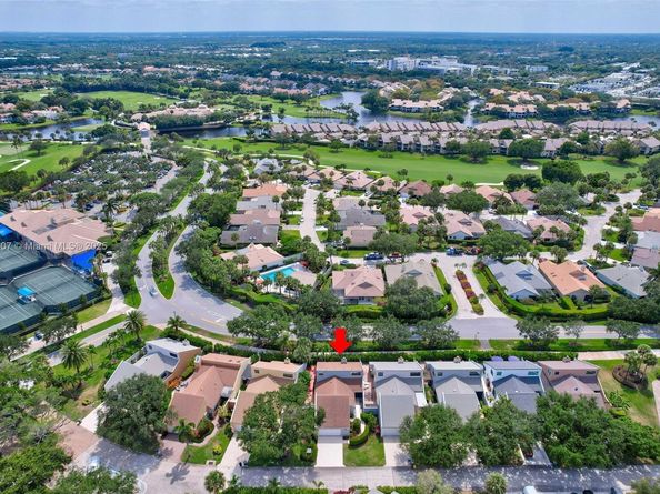 17068 Traverse Cir, Jupiter FL 33477