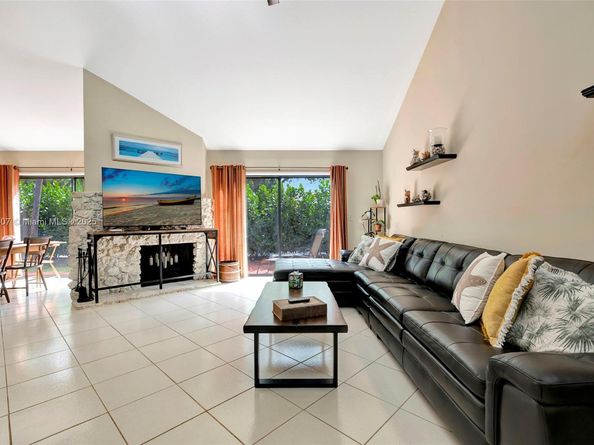 17068 Traverse Cir, Jupiter FL 33477