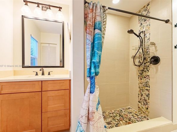 17068 Traverse Cir, Jupiter FL 33477