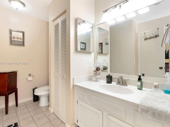17068 Traverse Cir, Jupiter FL 33477