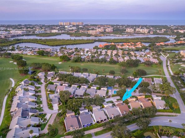 17068 Traverse Cir, Jupiter FL 33477