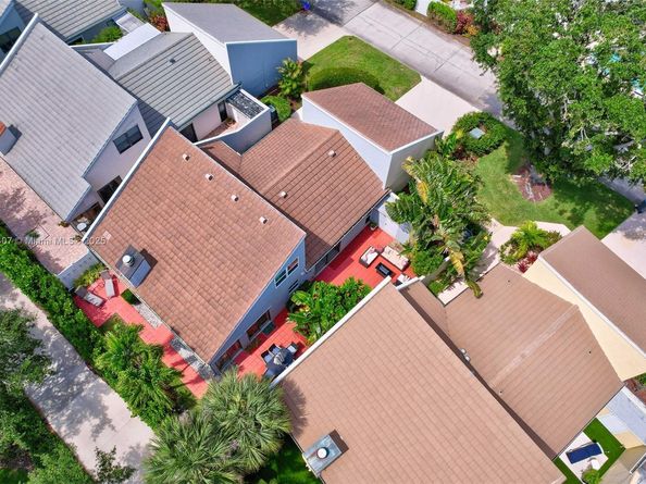 17068 Traverse Cir, Jupiter FL 33477