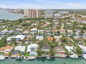 1895 NE 118th Rd, North Miami FL 33181