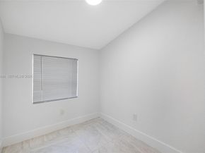 529 NW 42nd St, Miami FL 33127