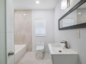529 NW 42nd St, Miami FL 33127