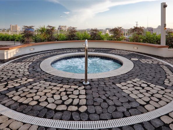 2020 N Bayshore Dr 4103, Miami FL 33137