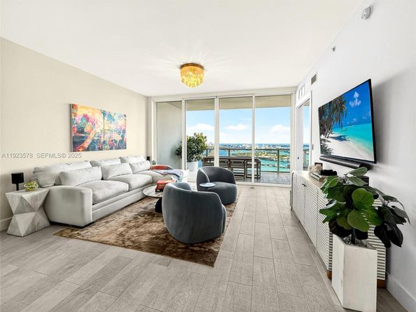 2020 N Bayshore Dr 4103, Miami FL 33137