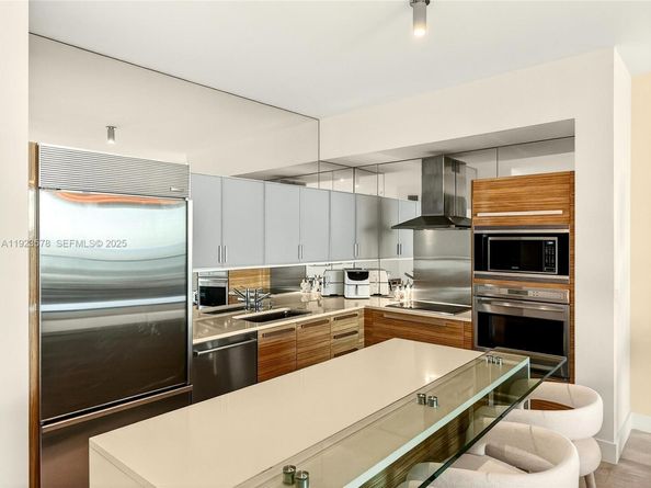 2020 N Bayshore Dr 4103, Miami FL 33137