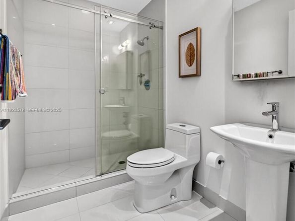 2020 N Bayshore Dr 4103, Miami FL 33137