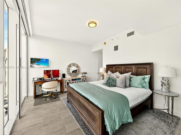 2020 N Bayshore Dr 4103, Miami FL 33137