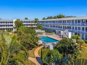 15610 NE 6th Ave 32D, Miami FL 33162