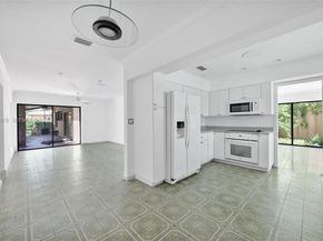 1545 Cantoria Ave, Coral Gables FL 33146