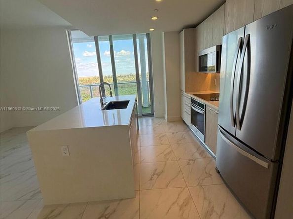 2000 Metropica Way 901, Sunrise FL 33323