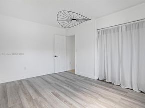 70 NE 186th Ter, Miami FL 33179