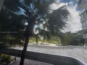 4200 Hillcrest Dr 206, Hollywood FL 33021