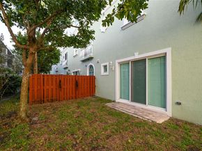 430 Sunset Dr, Pompano Beach FL 33062