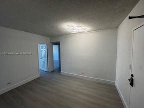 1500 Bay Rd 1070S, Miami Beach FL 33139