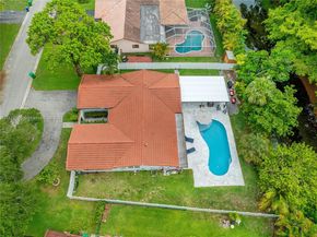 4180 NW 103rd Dr, Coral Springs FL 33065