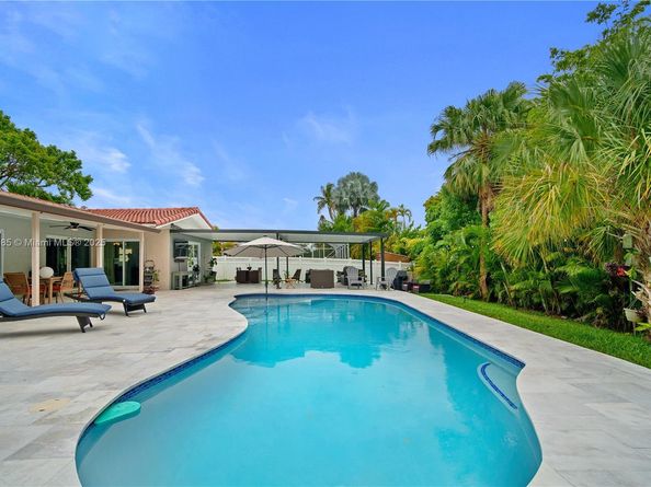 4180 NW 103rd Dr, Coral Springs FL 33065