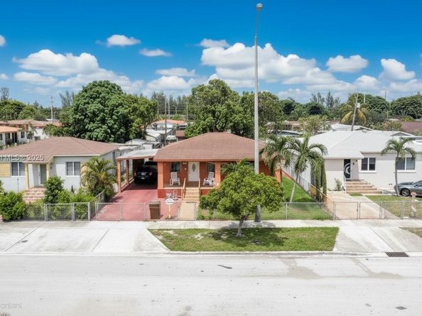 309 E 18th St, Hialeah FL 33010
