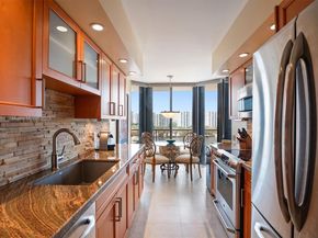 3640 Yacht Club Dr 1108, Aventura FL 33180