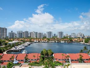3640 Yacht Club Dr 1108, Aventura FL 33180