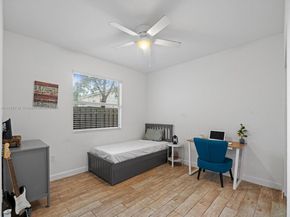 1418 SE 26th Ter, Homestead FL 33035