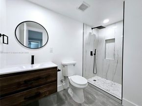 2865 NE 13th Ave, Pompano Beach FL 33064