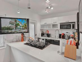 350 Collins Ave 310, Miami Beach FL 33139