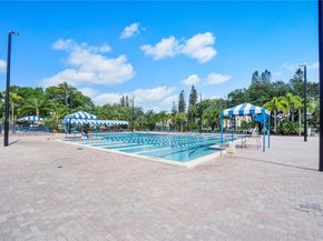3773 Cocoplum Cir 3575, Coconut Creek FL 33063