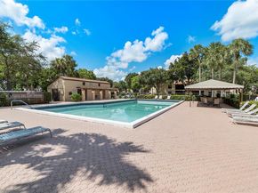 3773 Cocoplum Cir 3575, Coconut Creek FL 33063