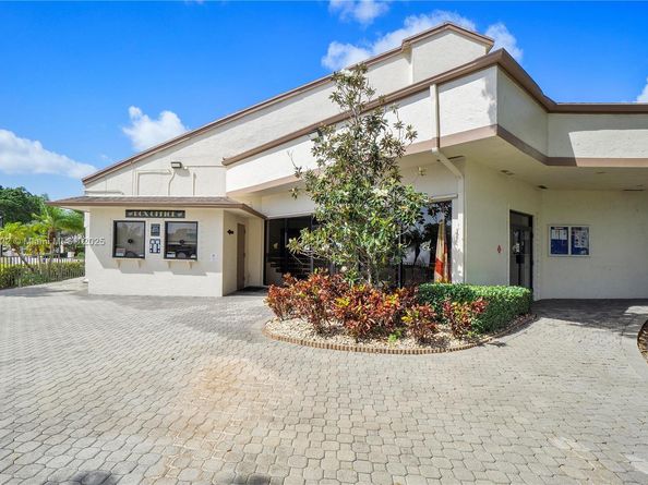 3773 Cocoplum Cir 3575, Coconut Creek FL 33063