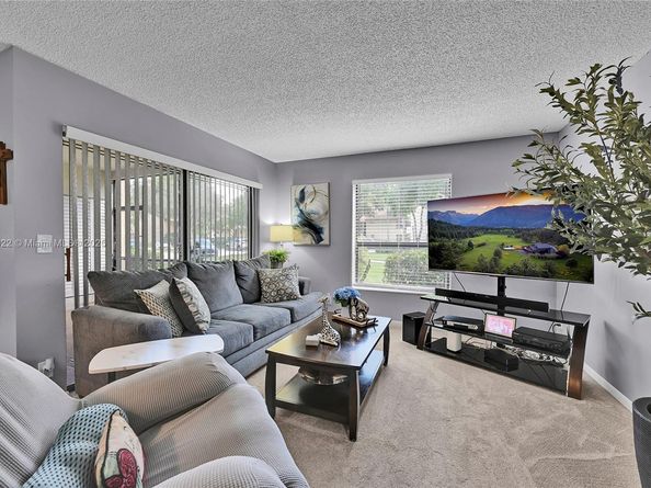 3773 Cocoplum Cir 3575, Coconut Creek FL 33063