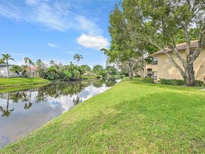 3773 Cocoplum Cir 3575, Coconut Creek FL 33063