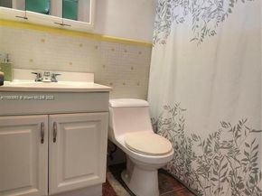 16901 NE 13th Ave 306, Miami FL 33162