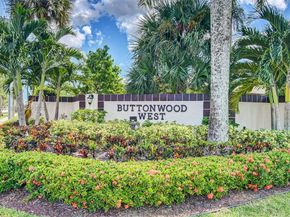 6310 Tall Cypress Cir, Green Acres FL 33463