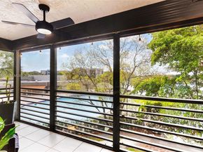 1101 Colony Point Cir 301, Pembroke Pines FL 33026