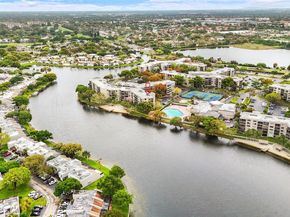 1101 Colony Point Cir 301, Pembroke Pines FL 33026