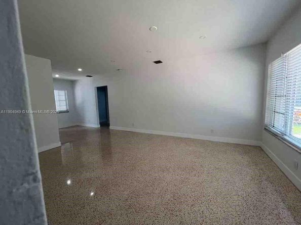 401 Malaga Ave, Coral Gables FL 33134