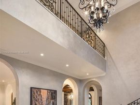 190 Palm Ave, Miami Beach FL 33139