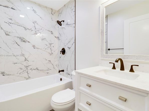 143 Greentree Circle, Jupiter FL 33458