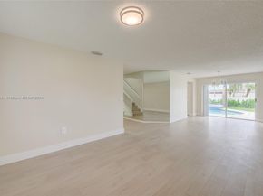 13377 NW 7th St, Plantation FL 33325