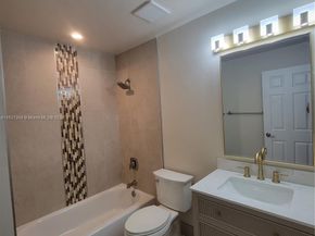 13377 NW 7th St, Plantation FL 33325