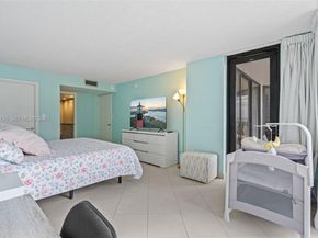 1865 Brickell Ave A1013, Miami FL 33129