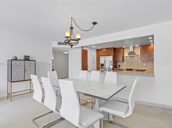 1865 Brickell Ave A1013, Miami FL 33129