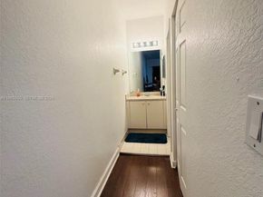 3624 NW 29th Pl, Lauderdale Lakes FL 33311